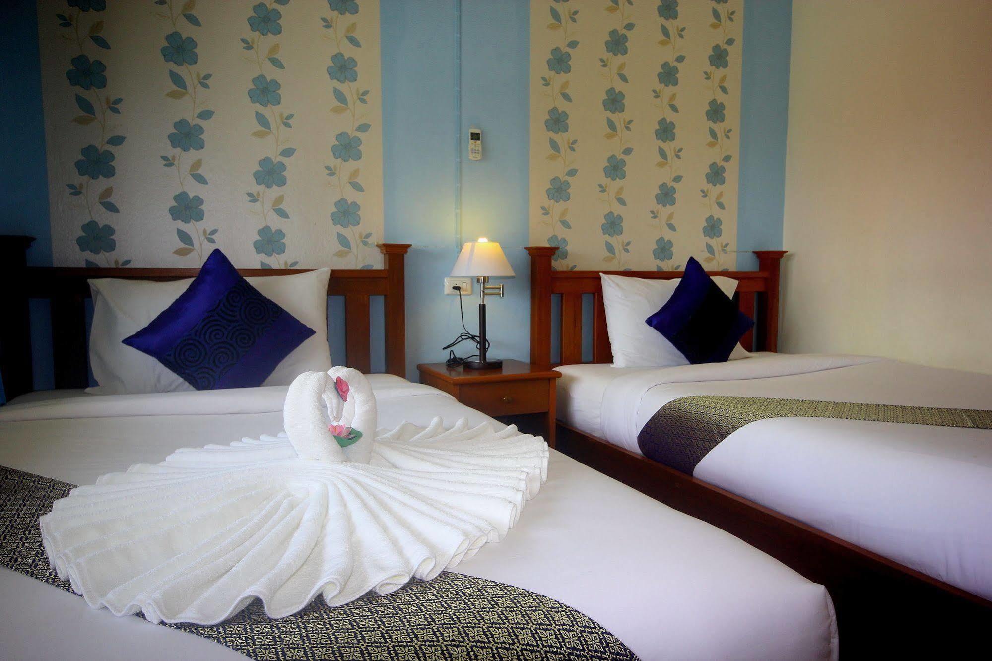Myplace@Surat Hotel Surat Thani Ngoại thất bức ảnh