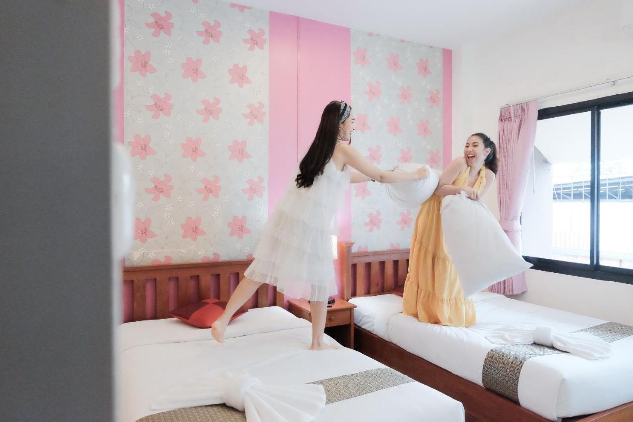 Myplace@Surat Hotel Surat Thani Ngoại thất bức ảnh